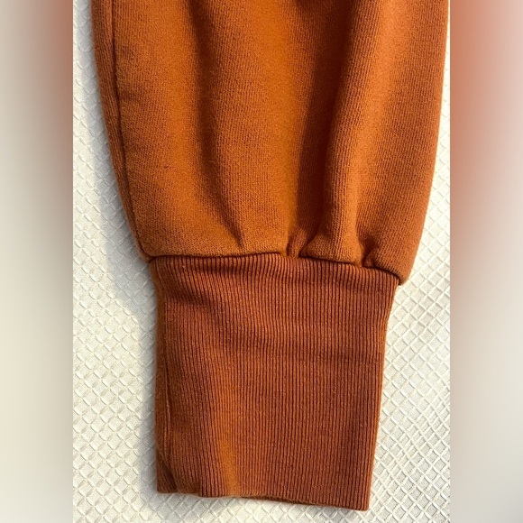 GAP Maternity Women’s Orange Sweatshirt Long-Sleeve Side Zippers Adjustable - Picture 3 of 13